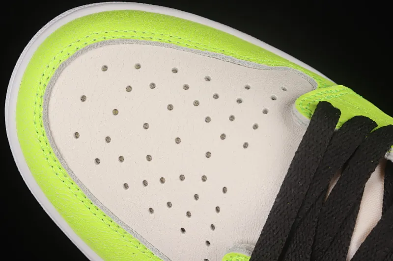 All categories Air Jordan Jordan series basketball shoes Air Jordan 1 High pure original version Air Jordan 1 High OG "Volt" AJ1 Joe 1 new fluorescent green 555088-702